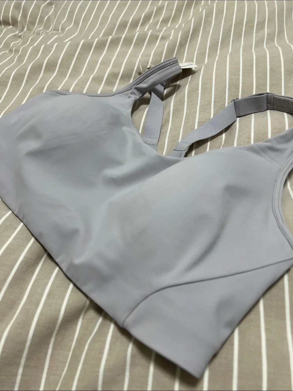 Lululemon All Powered Up Sports Bra Iced Iris 36D NWT